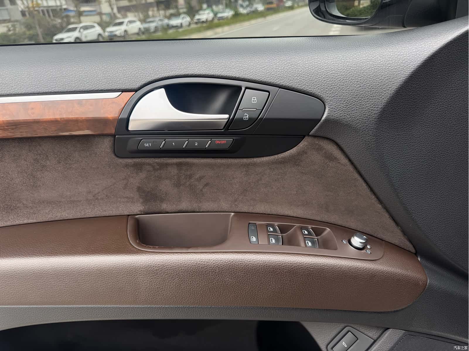 Audi Q7, 2014 6