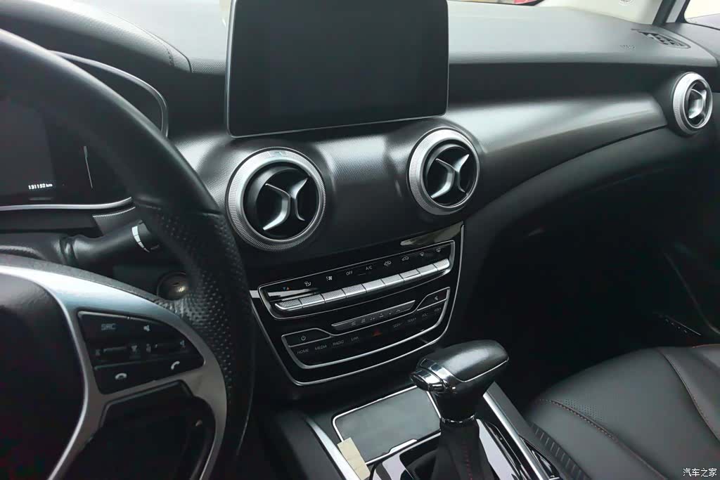 BAIC D50, 2019 13