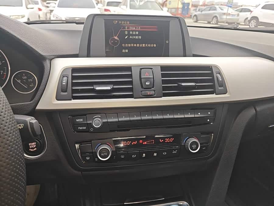 BMW 3 Series 2015, фото 13