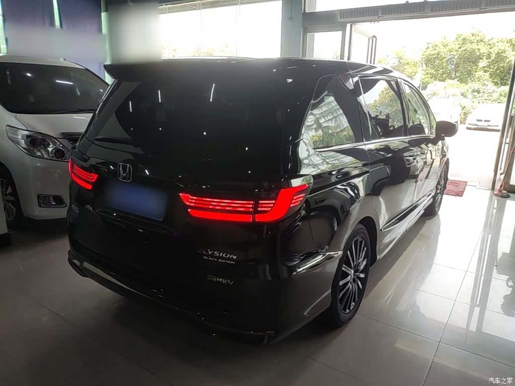 Honda Elysion, 2024 7