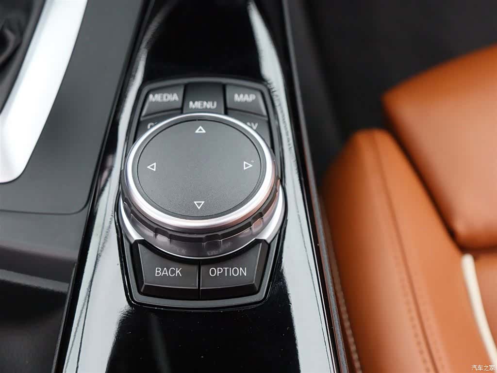 ALPINA B4, 2019 21
