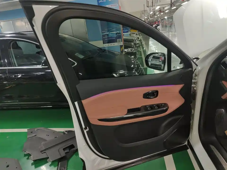 NIO EC6