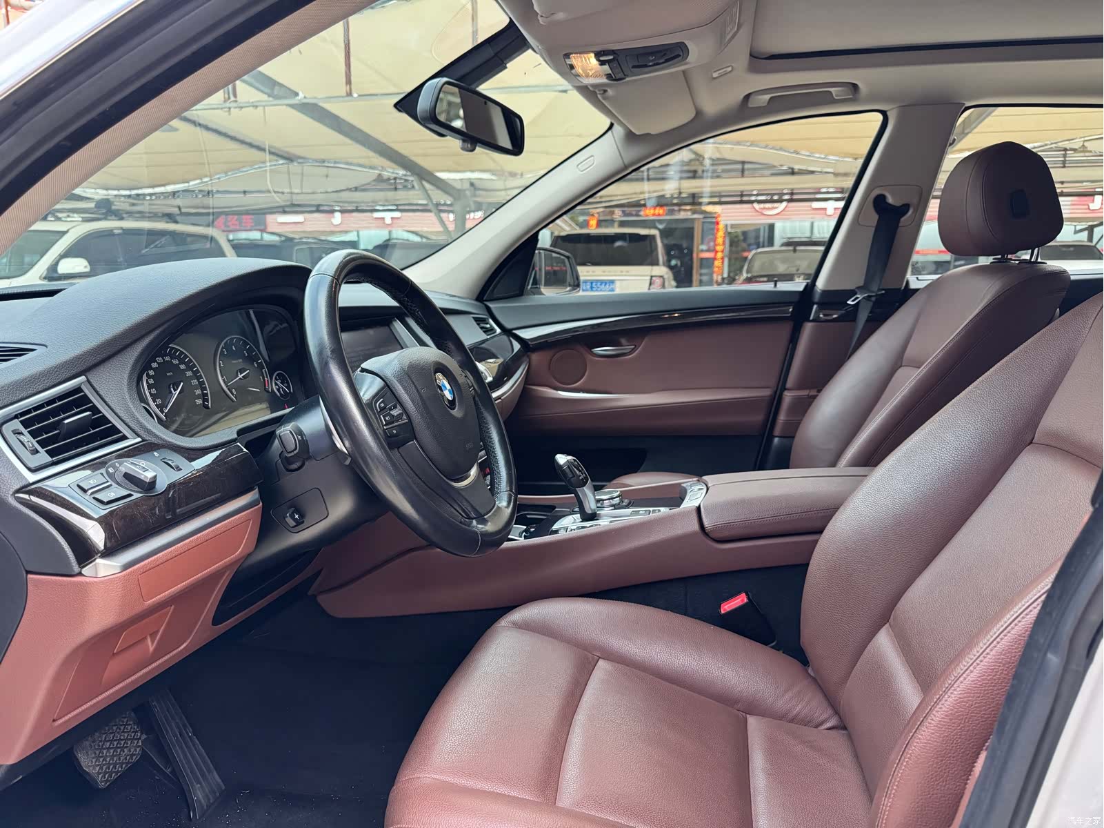 BMW 5 Series, 2017 9