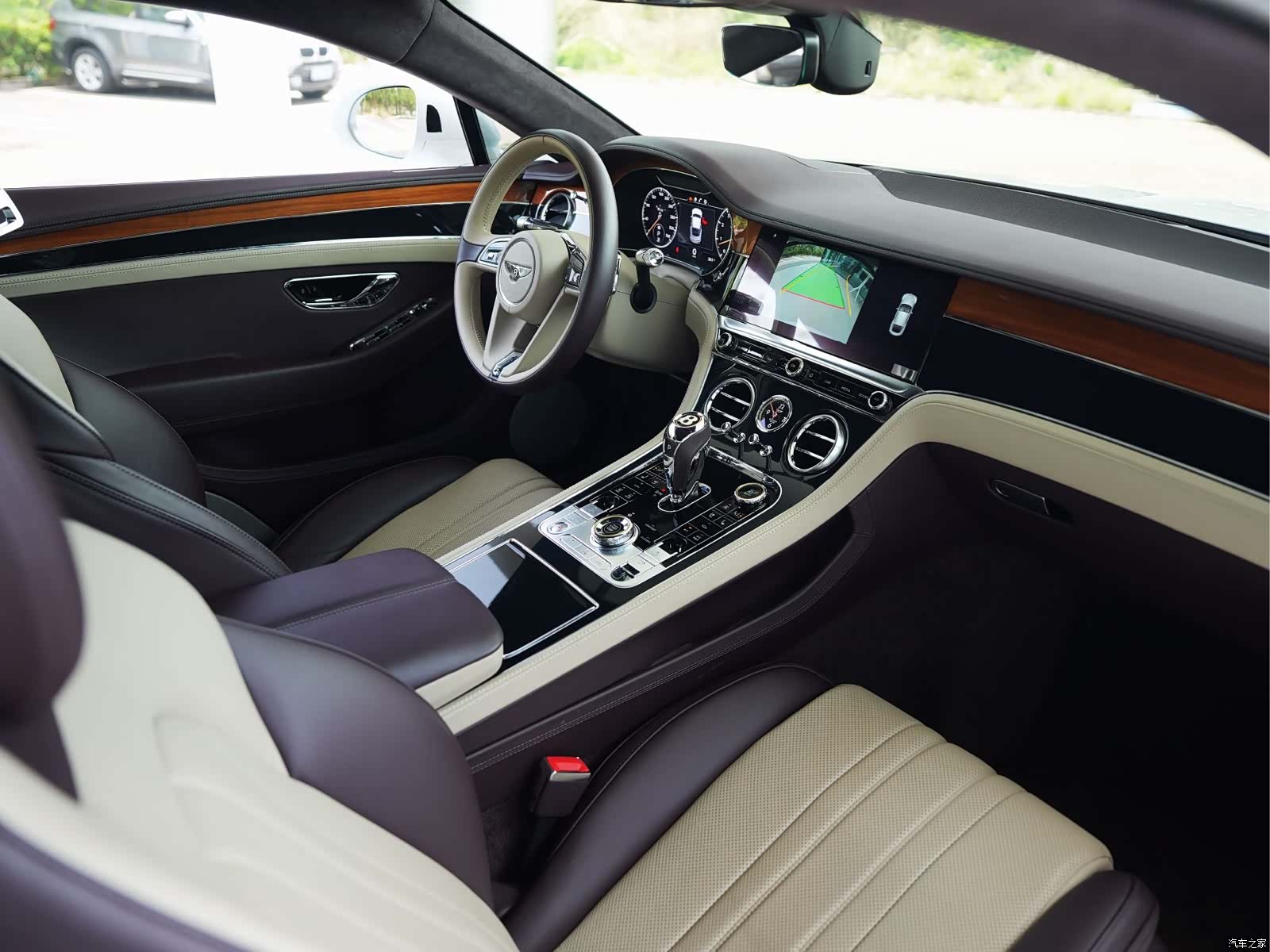 Bentley Continental GT, 2020 11