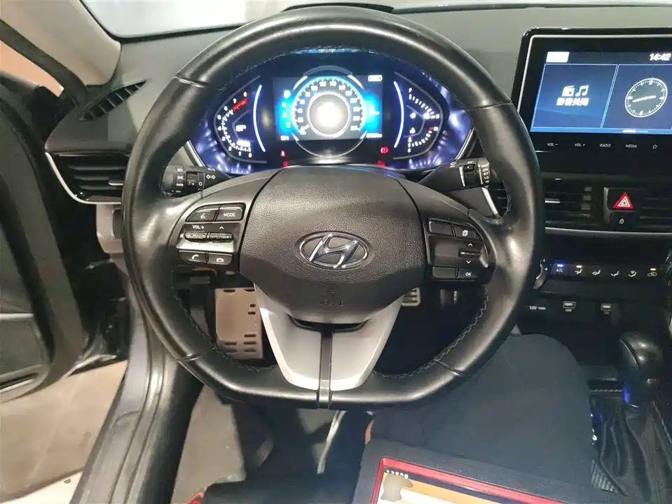 Hyundai Festa