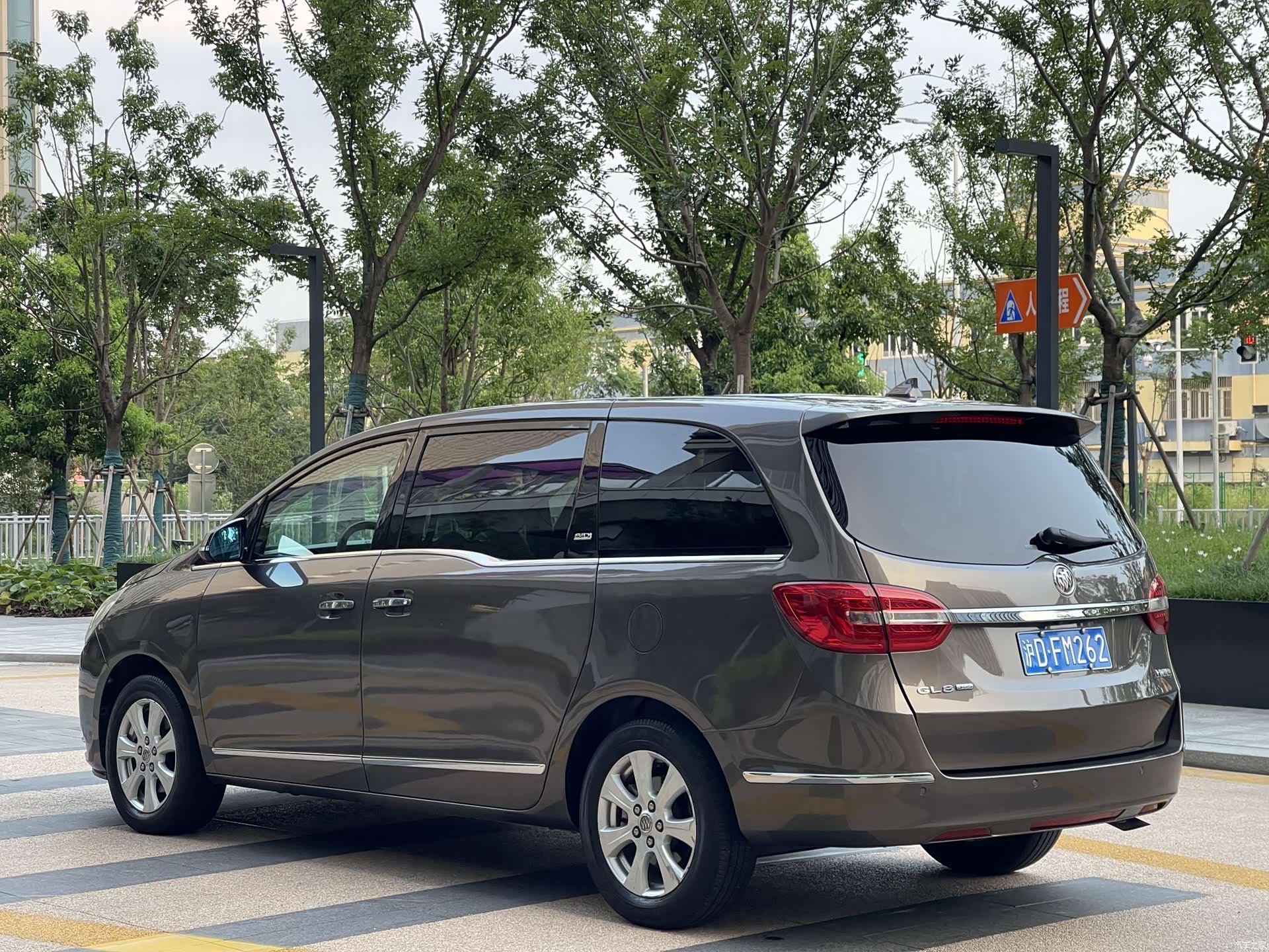 Buick GL8, 2015 все фото