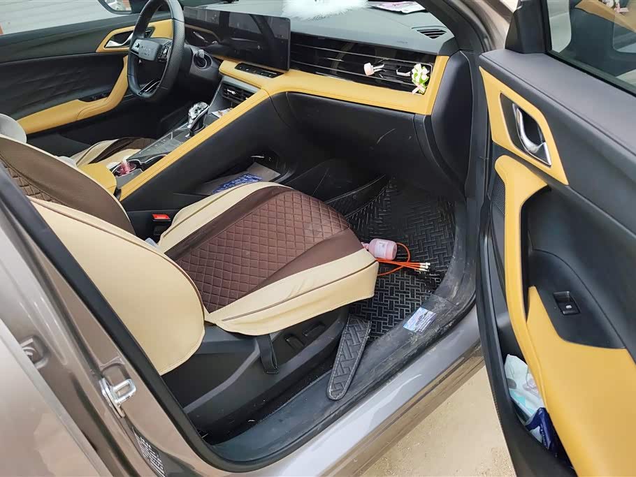 Roewe RX5 Roewe RX5