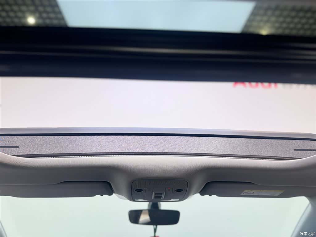 Audi Q3, 2021 16