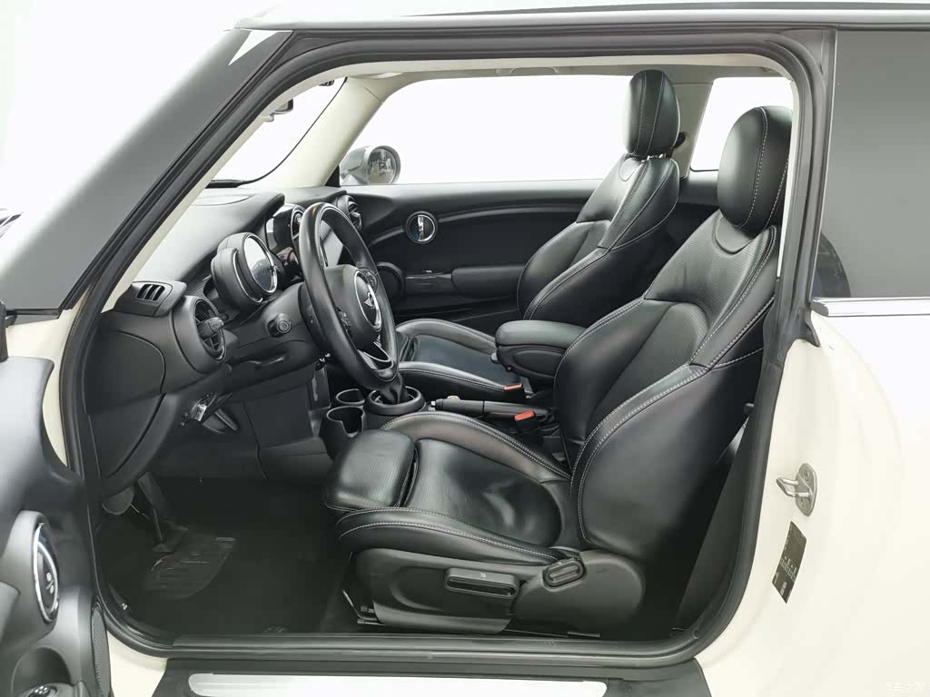 Mini Cooper, 2018 10