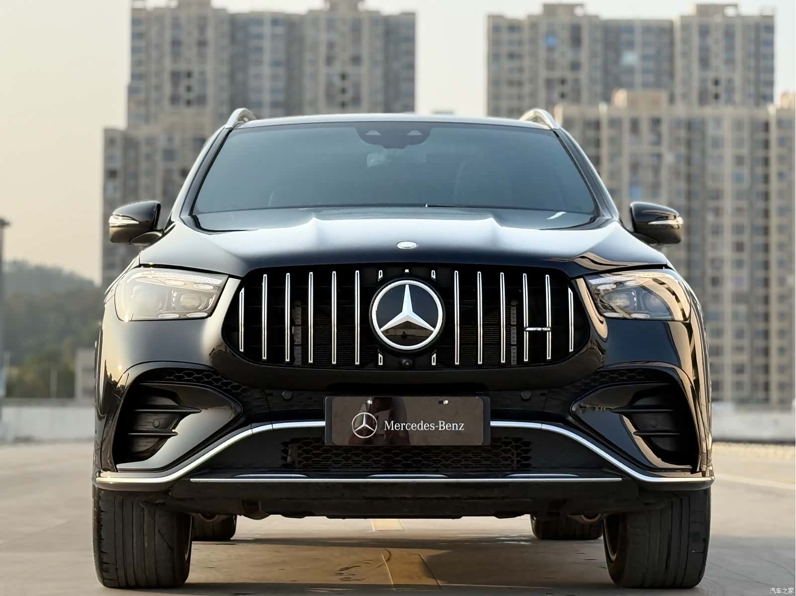 Mercedes-Benz GLE, 2025 2
