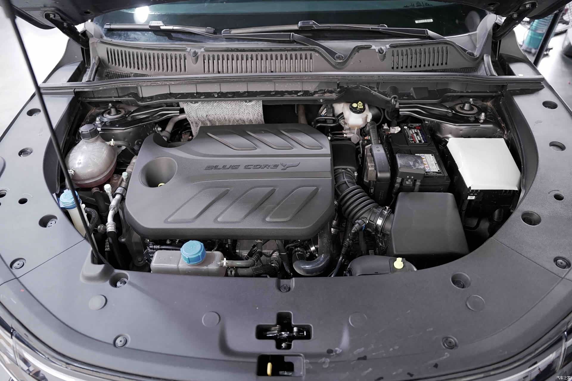 Changan CS75, 2025 23