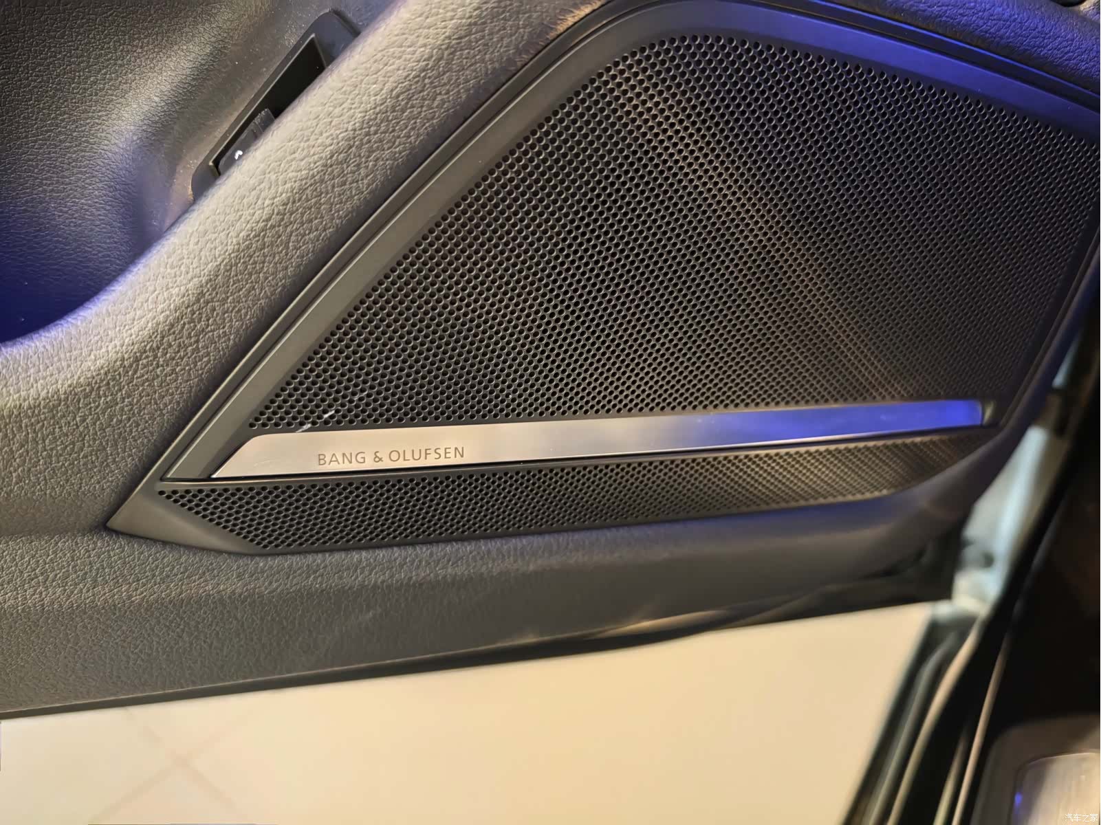Audi A6L, 2020 15