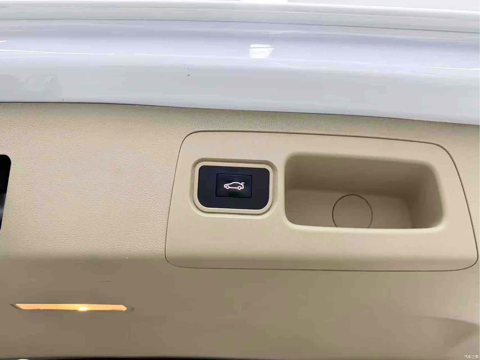 Buick GL8, 2022 23