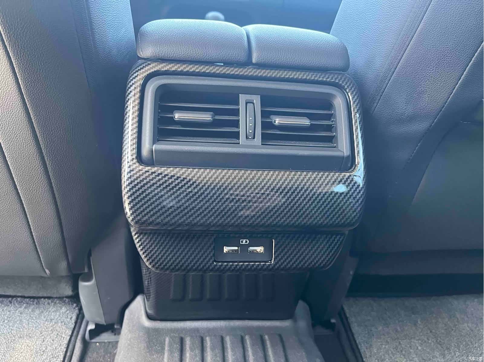 Mazda CX-50, 2024 17