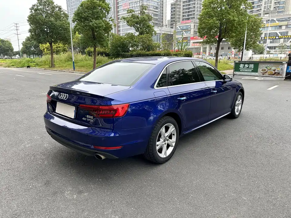 Audi A4L