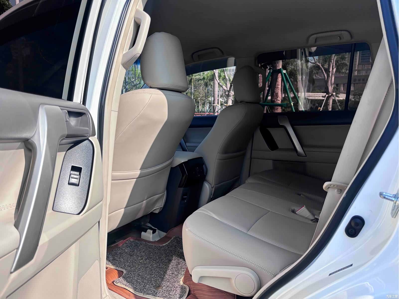 Toyota Prado, 2018 9