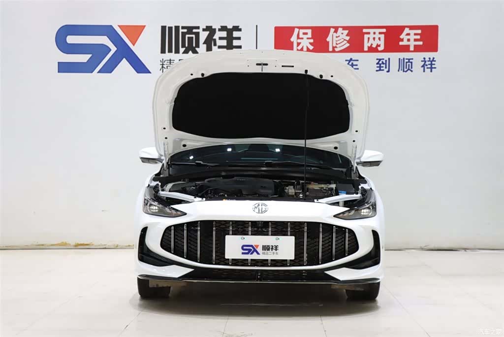 MG MG5, 2025 18