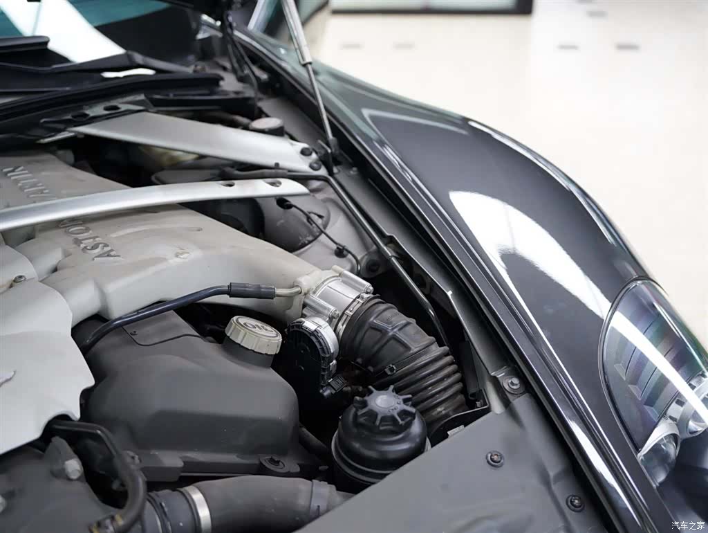 Aston Martin DBS, 2010 56
