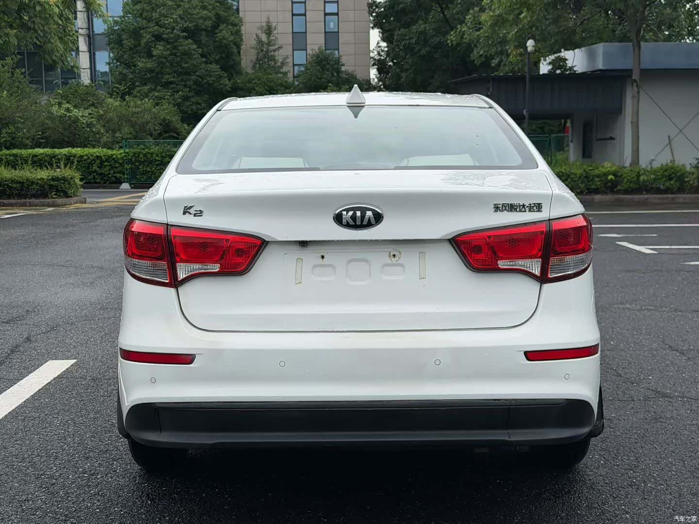 Kia K2, 2015 8
