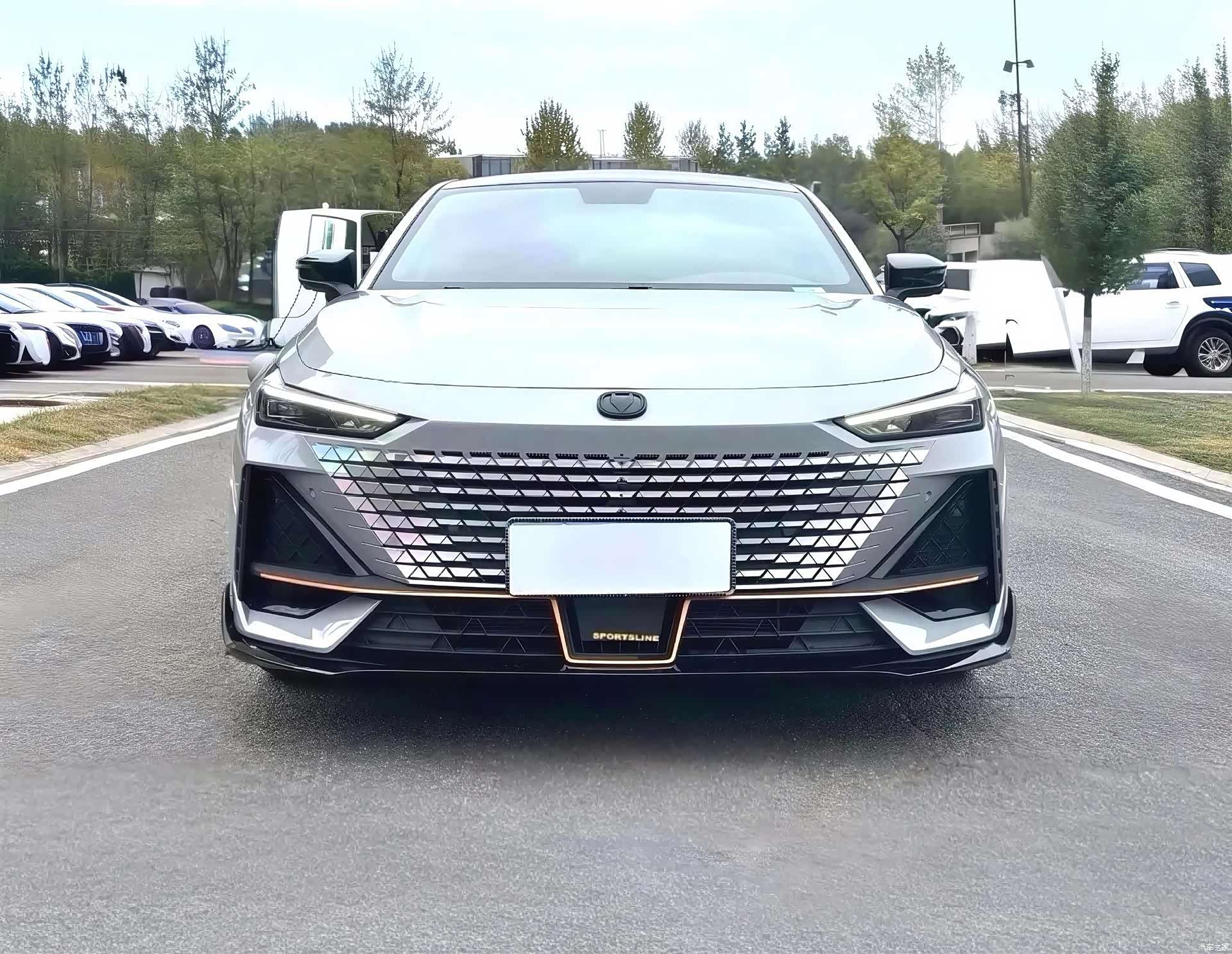 Changan UNI-V, 2022 2