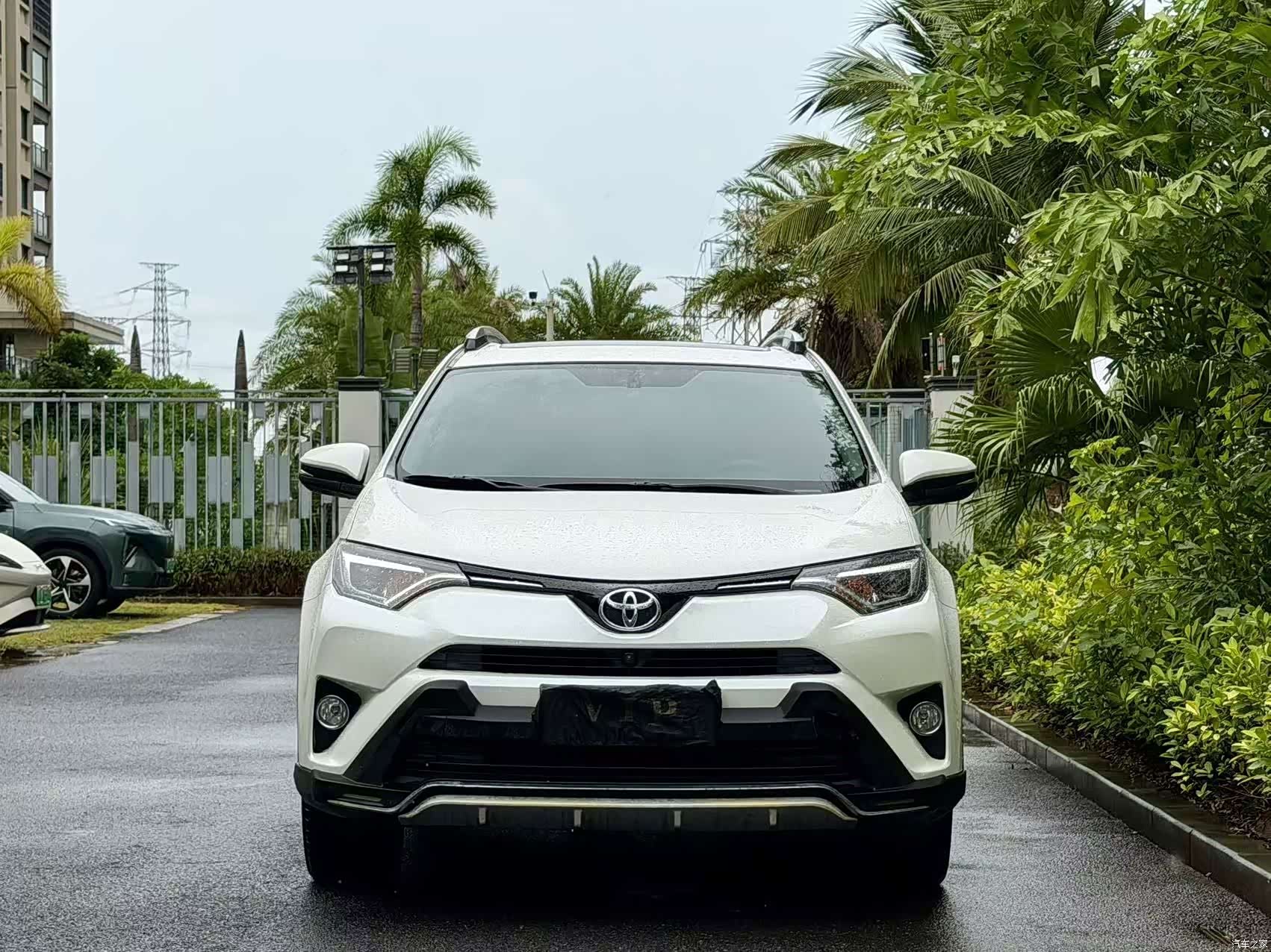 Toyota RAV4, 2017 11