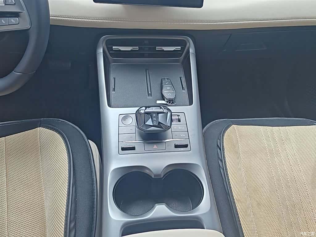 BYD Qin, 2025 13
