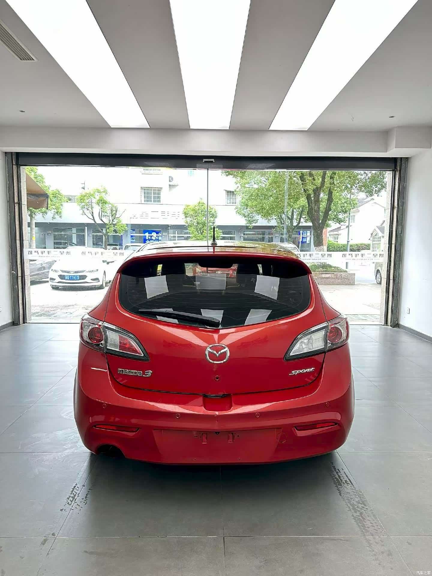 Mazda 3, 2011 8