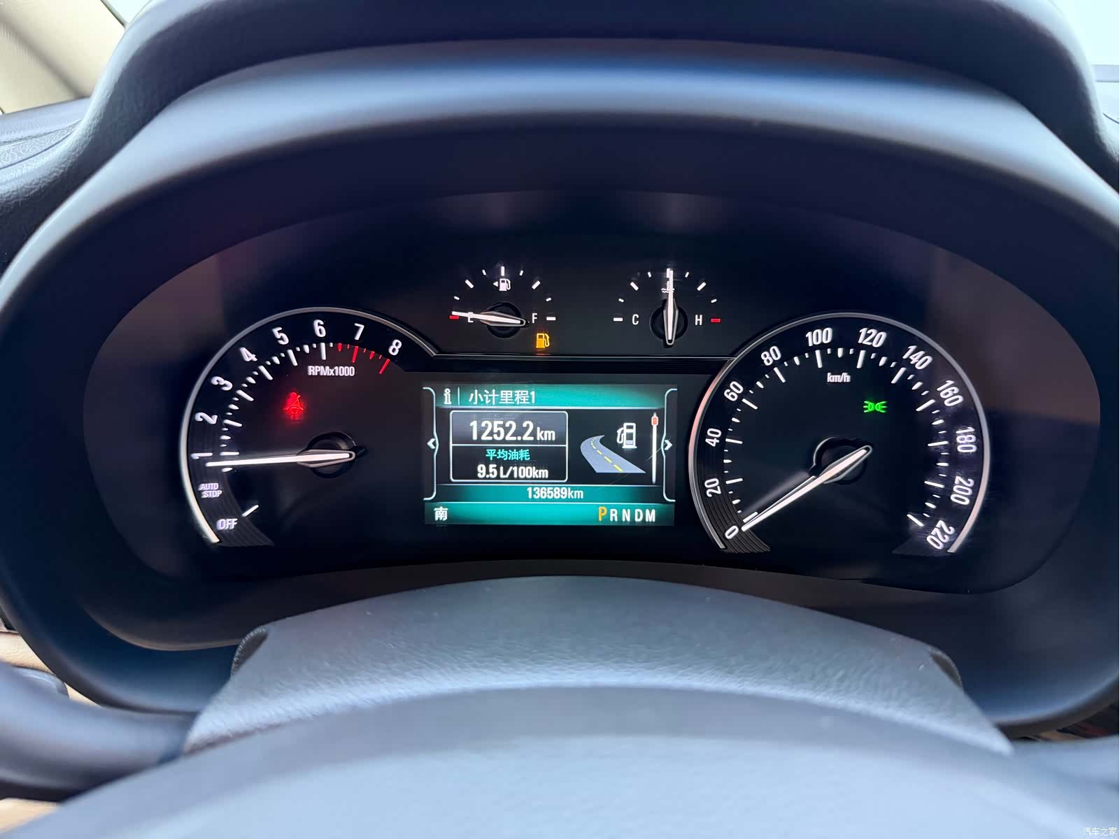 Buick GL8, 2018 15