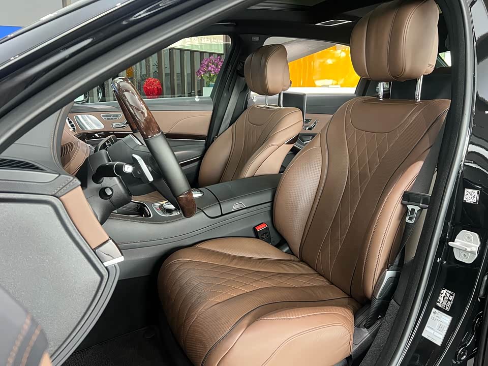 Mercedes-Benz Maybach S-class