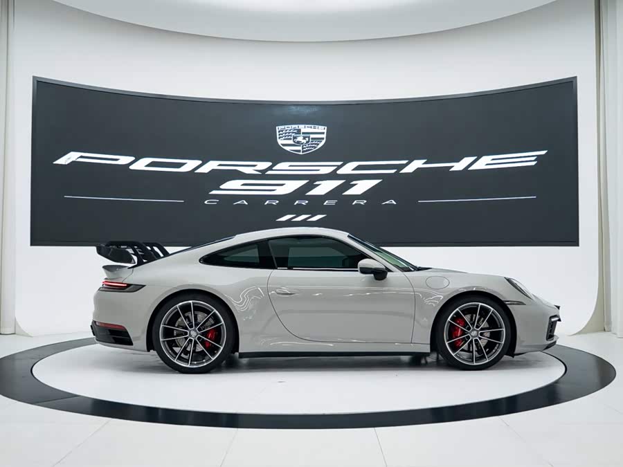 Porsche 911 2023, фото 6