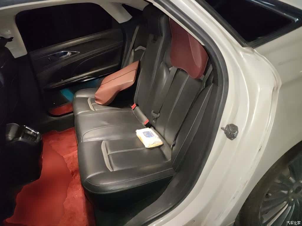 Ford Taurus, 2017 18