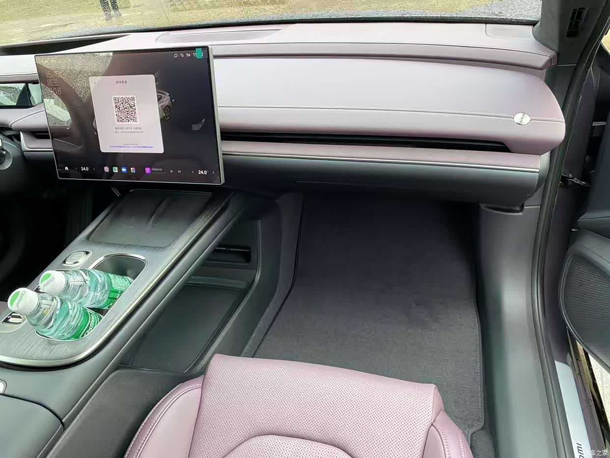 Xiaomi SU7, 2024 4