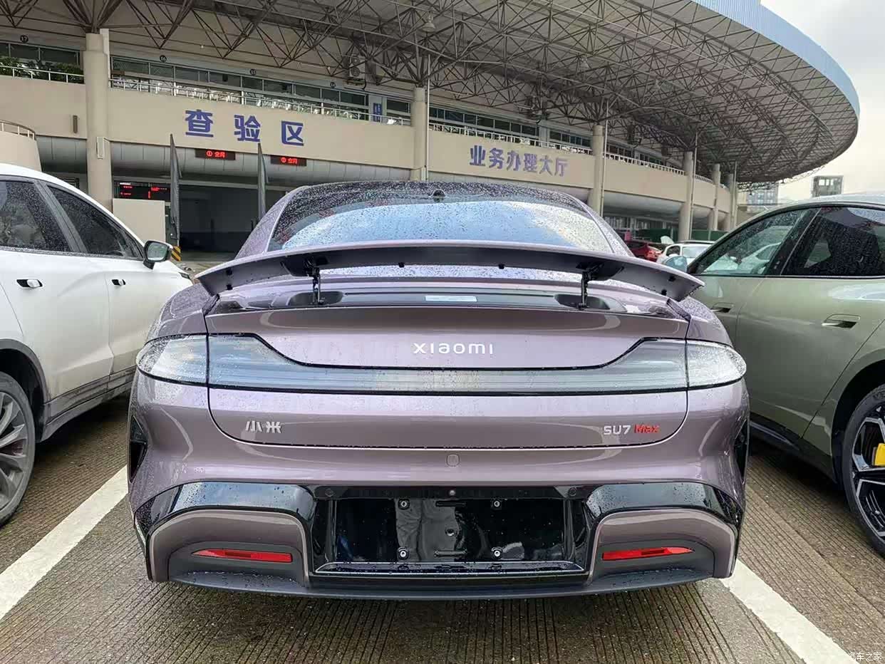 Xiaomi SU7, 2024 18