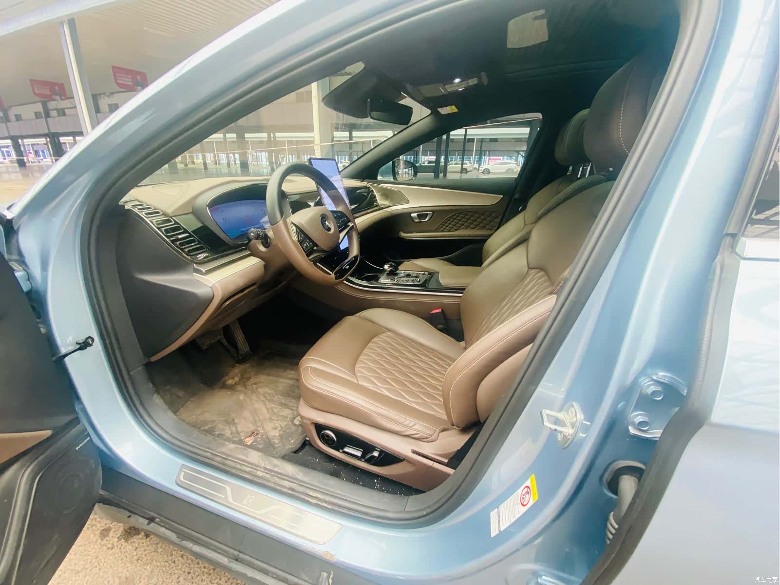 BYD Han, 2023 15