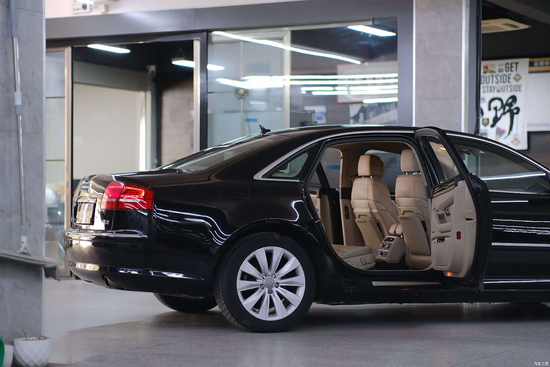 Audi A8L, 2009 10