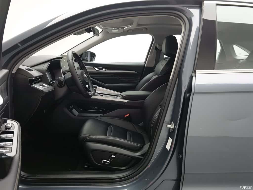 Geely Preface, 2023 10