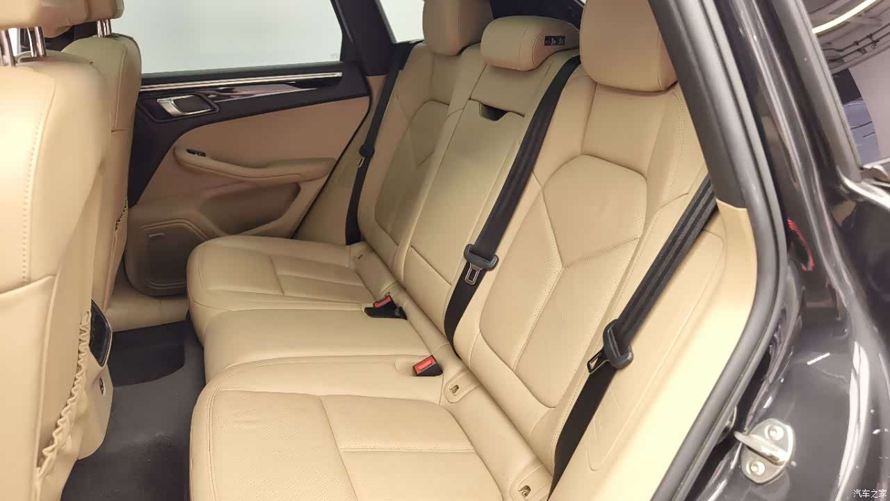 Porsche Macan, 2021 14