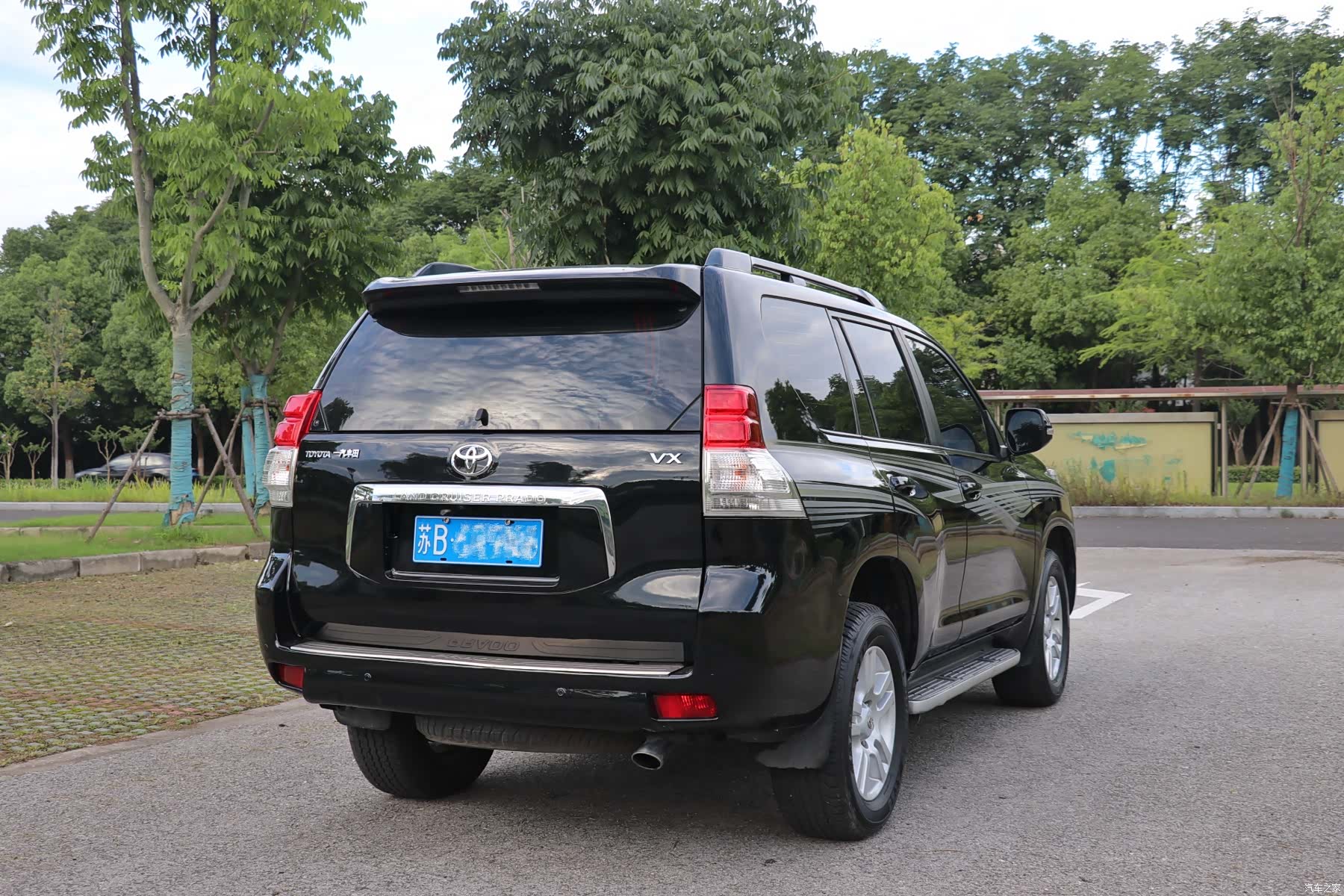 Toyota Prado, 2012 3