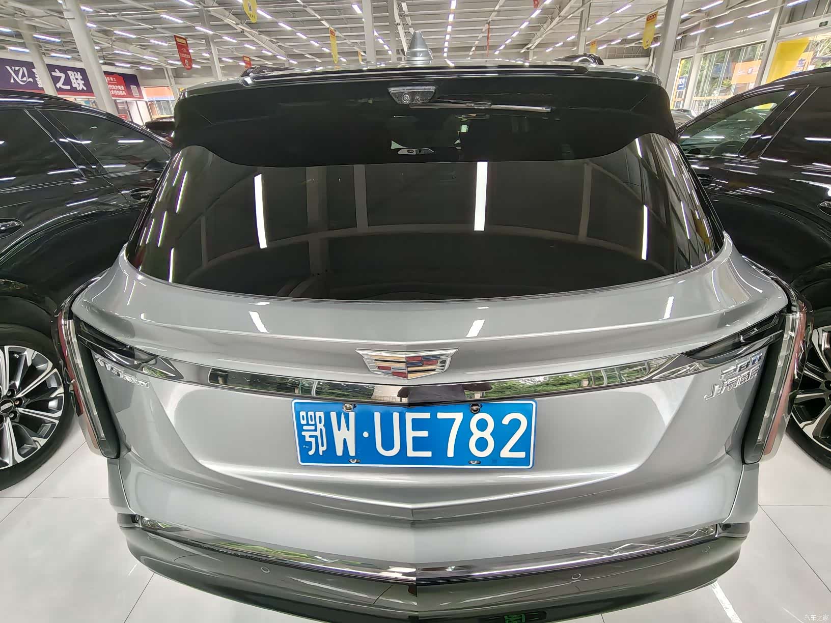 Cadillac XT5, 2025 13