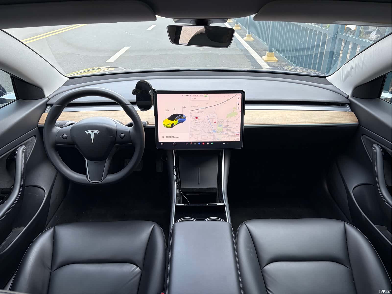 Tesla Model 3, 2020 8