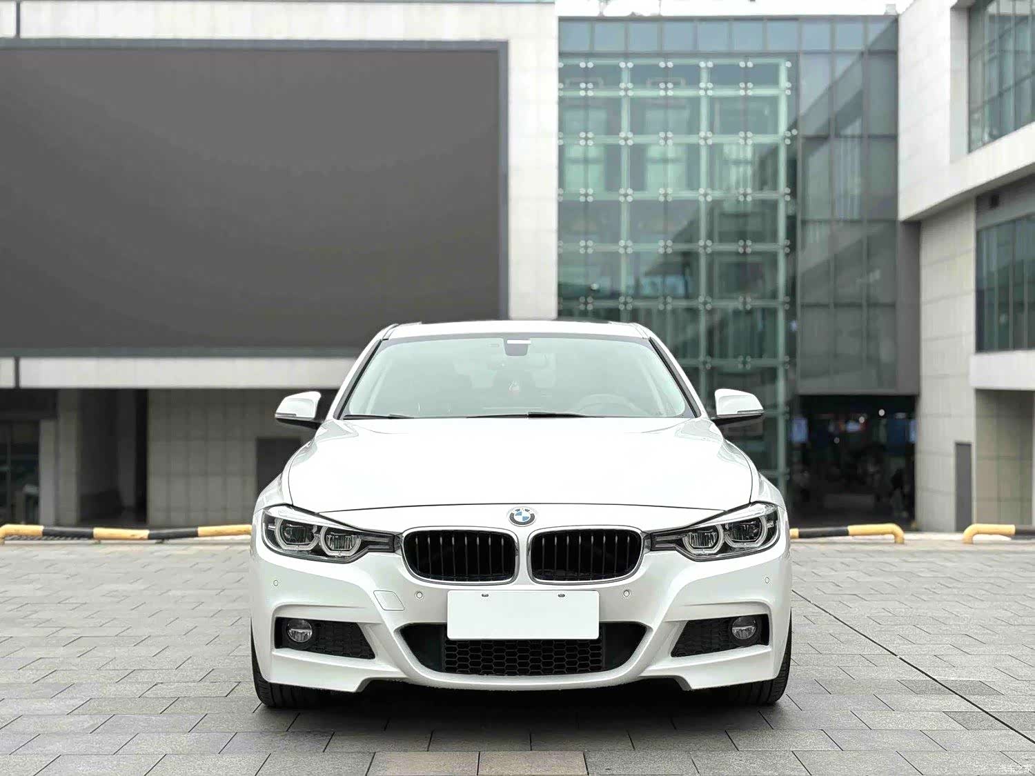 BMW 3 Series, 2018 2