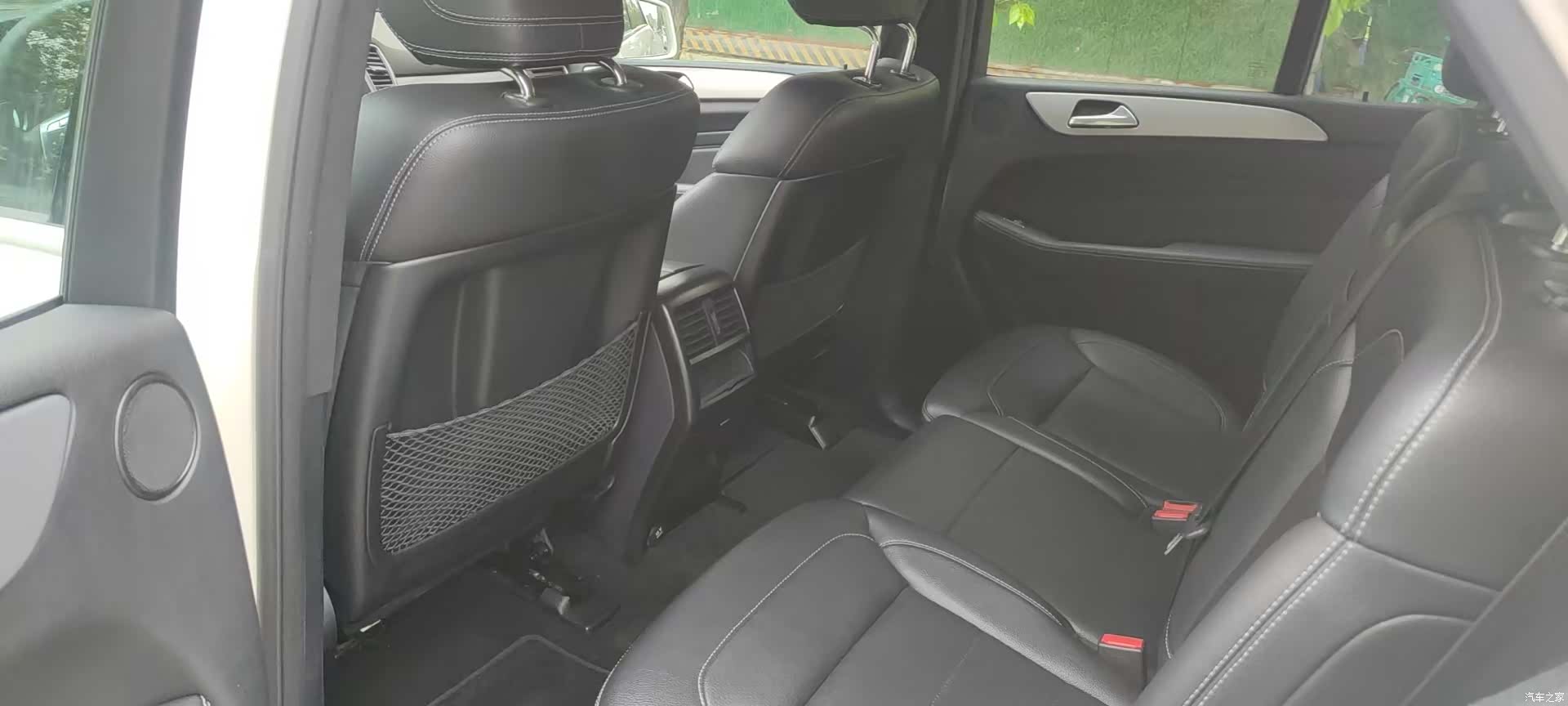 Mercedes-Benz M-Class, 2013 10