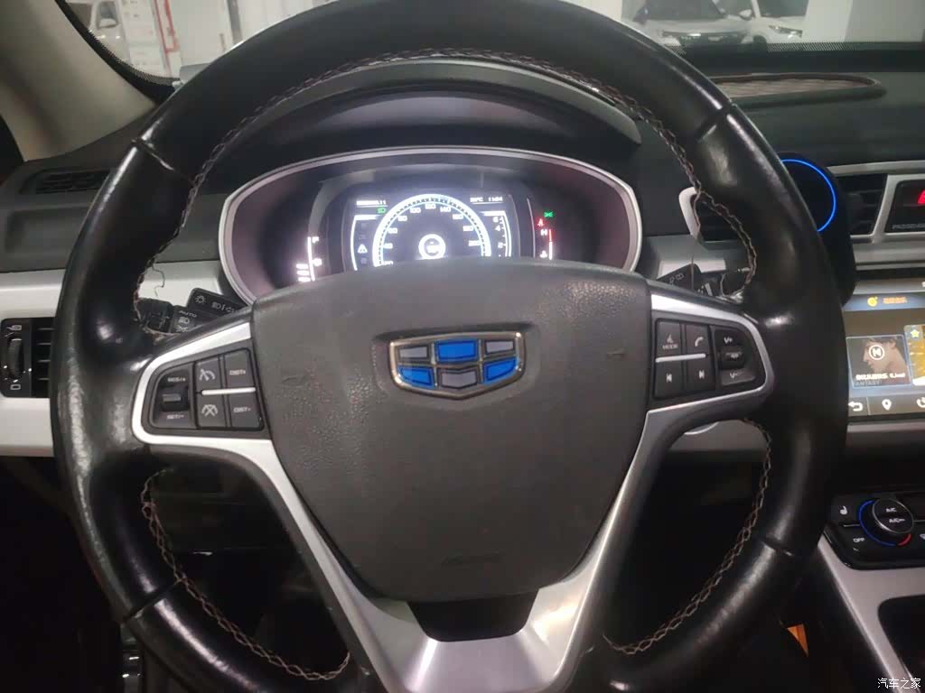 Geely Boyue, 2016 3
