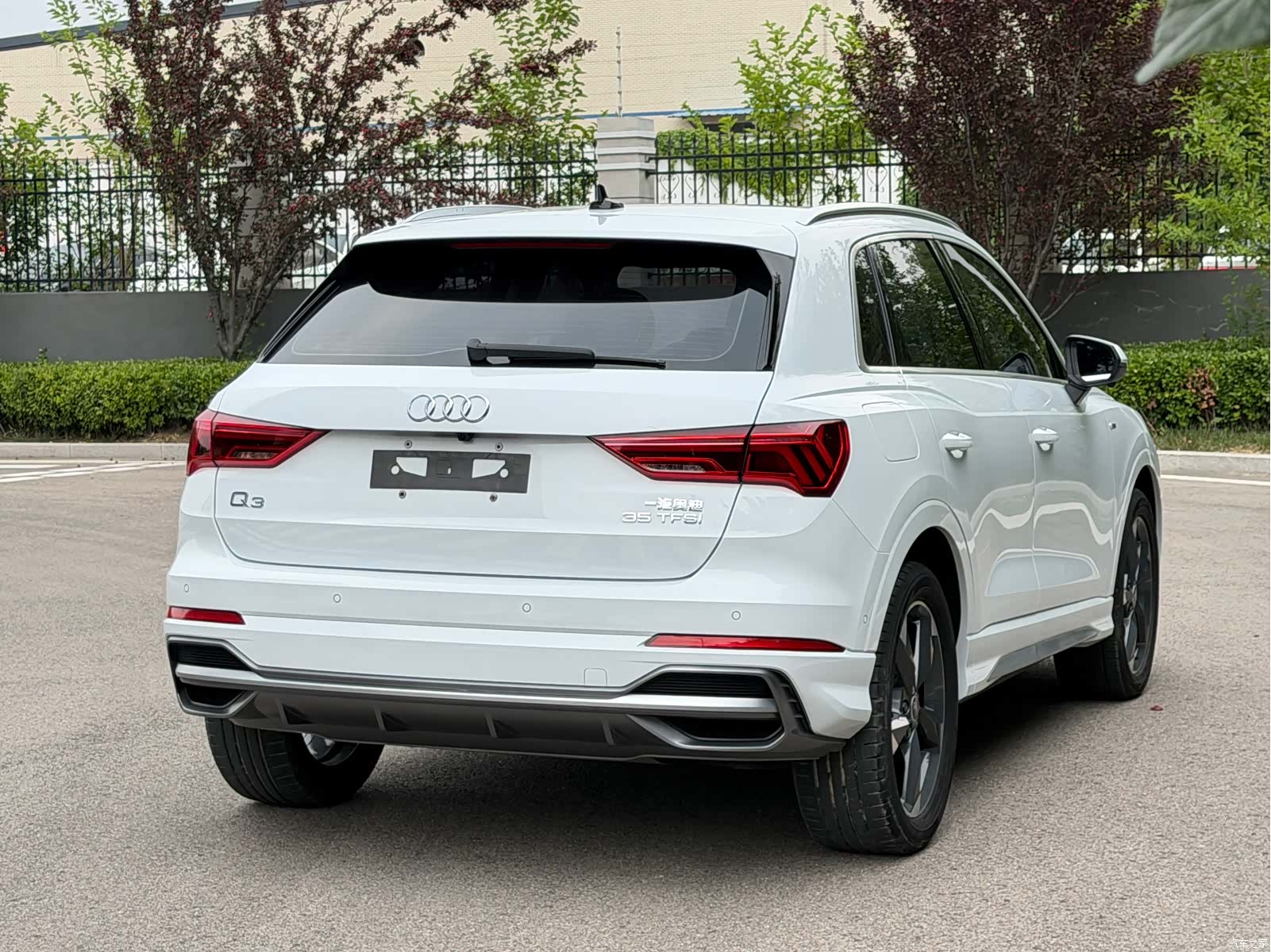 Audi Q3, 2022 16
