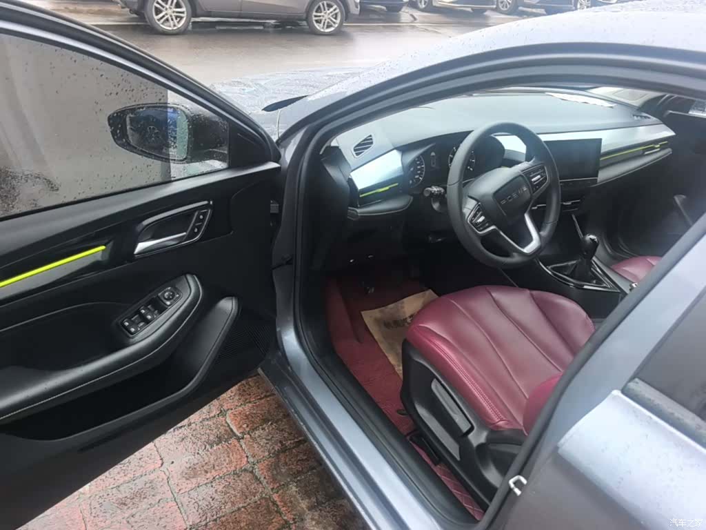 Roewe i5, 2022 16