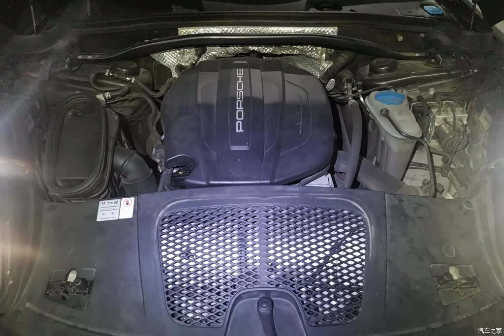 Porsche Macan, 2018 10