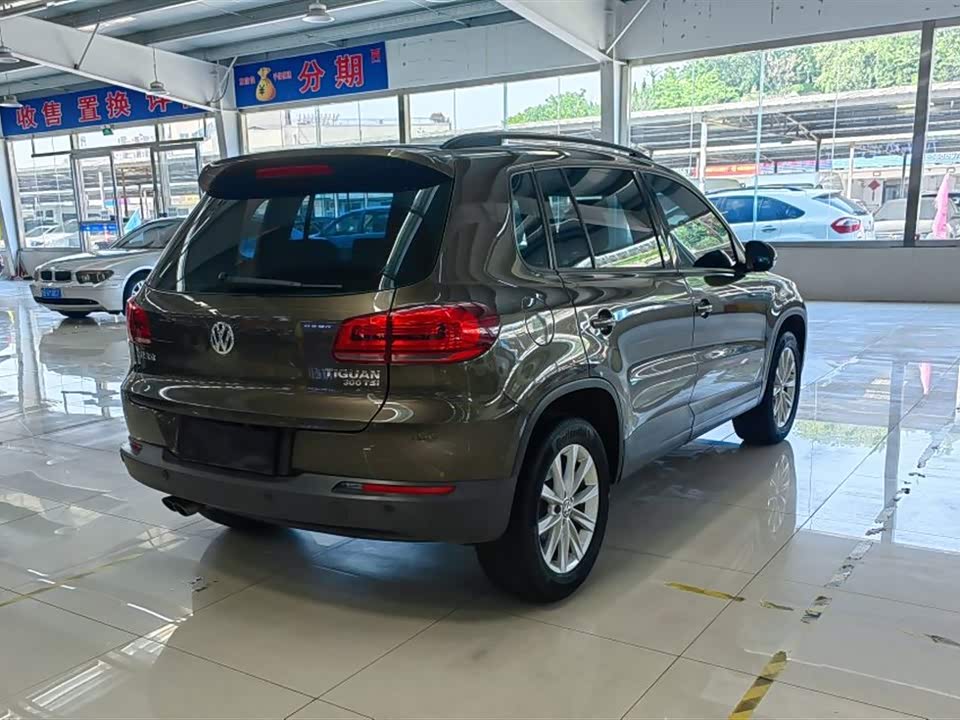 Volkswagen Tiguan