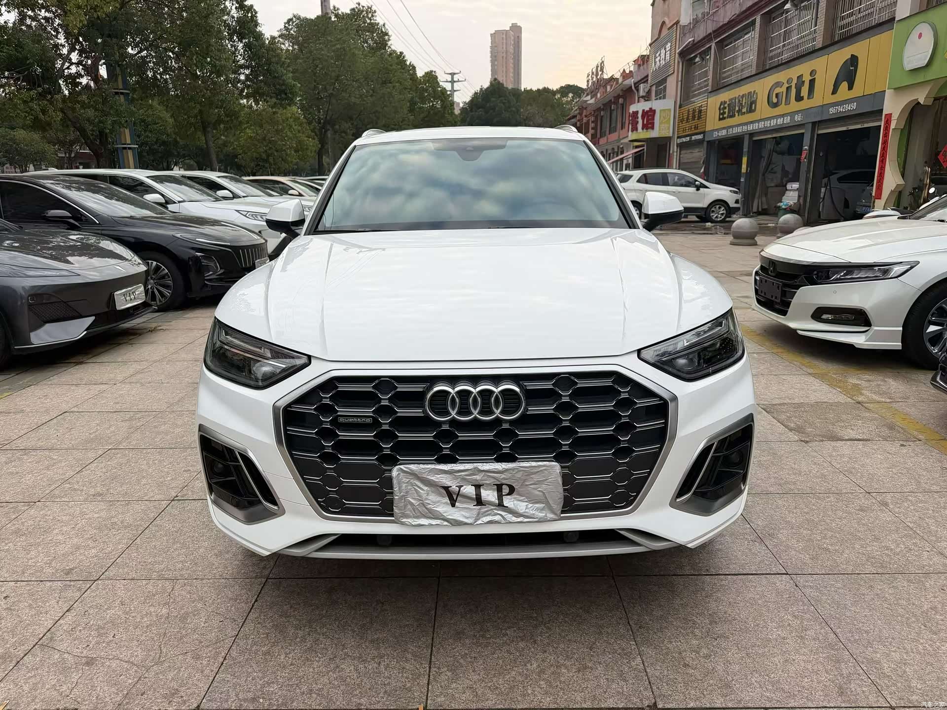 Audi Q5L, 2021 2