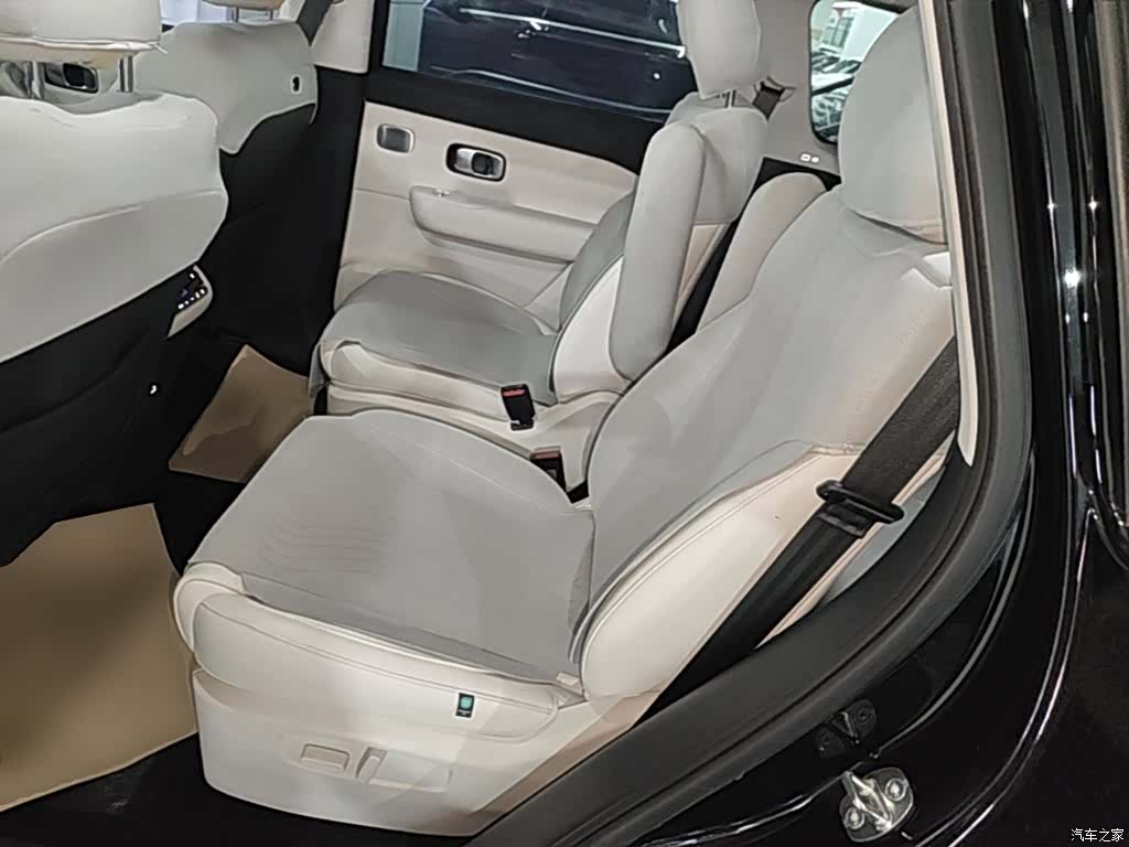 Leapmotor C16, 2024 17
