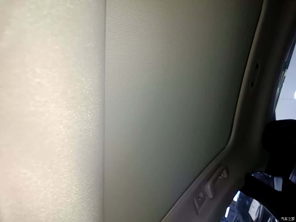 Volvo V40, 2019 18